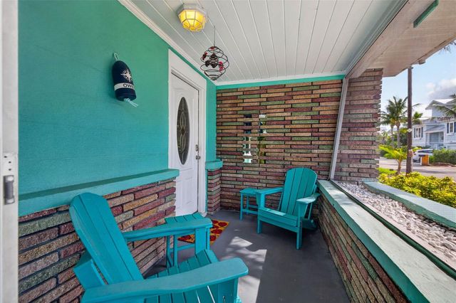 114 81ST STREET, Bradenton Beach, FL 34217