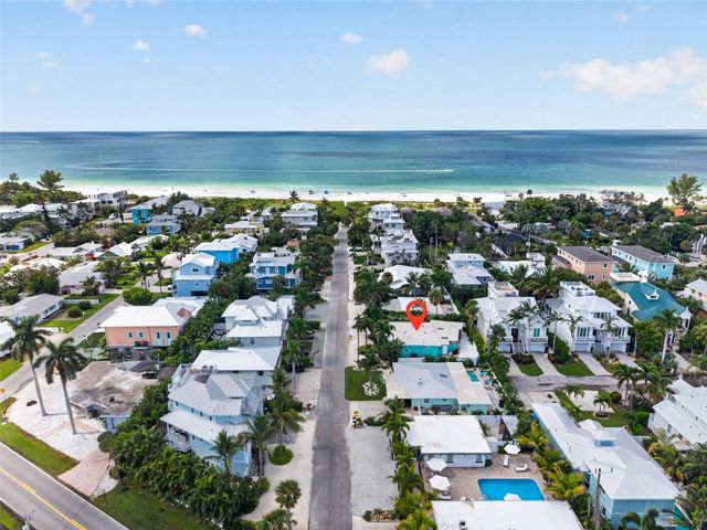 114 81ST STREET, Bradenton Beach, FL 34217