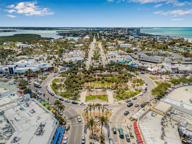 114 81ST STREET, Bradenton Beach, FL 34217