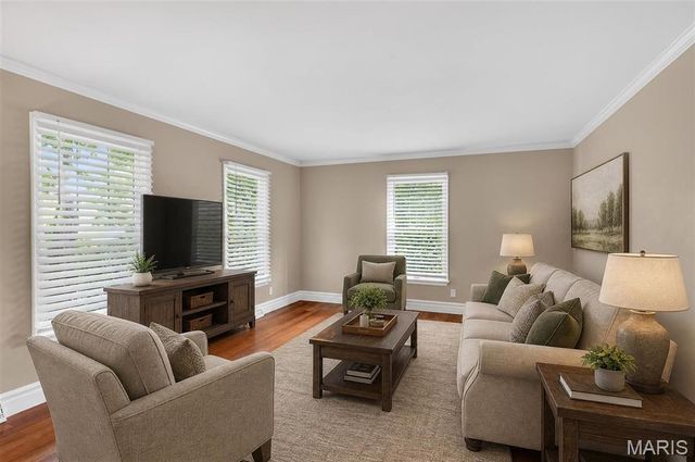 1685 Ansonborough Drive, Chesterfield, MO 63017