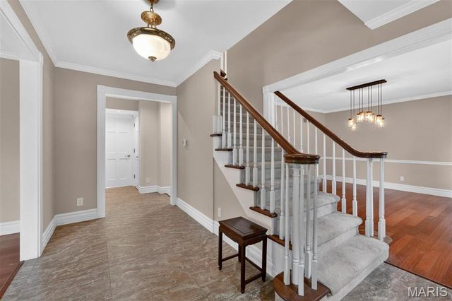 1685 Ansonborough Drive, Chesterfield, MO 63017
