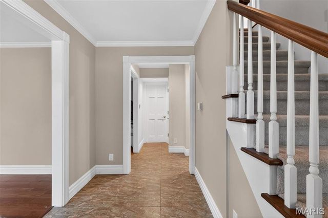 1685 Ansonborough Drive, Chesterfield, MO 63017