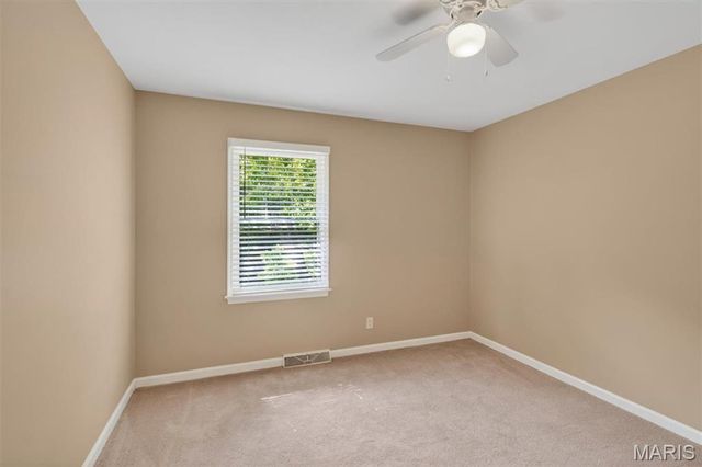1685 Ansonborough Drive, Chesterfield, MO 63017