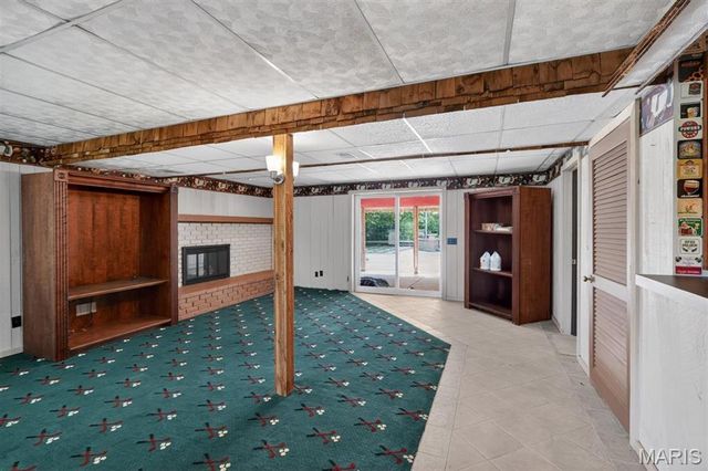 1685 Ansonborough Drive, Chesterfield, MO 63017