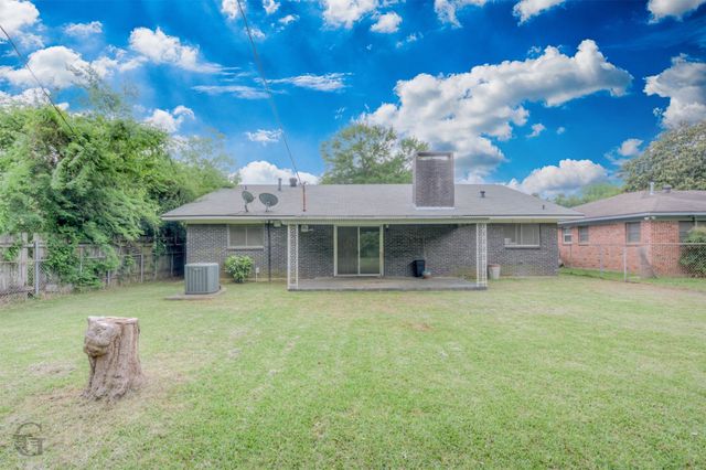 470 Gloria Avenue, Shreveport, LA 71105