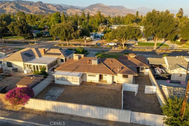3484 Broadmoor, San Bernardino, CA 92404