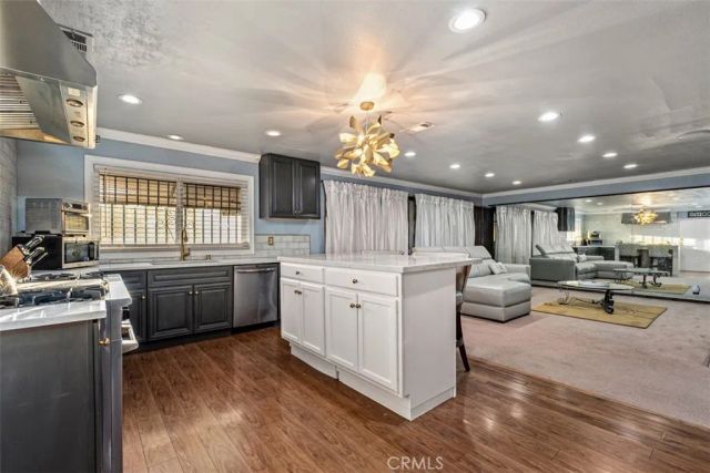 3484 Broadmoor, San Bernardino, CA 92404