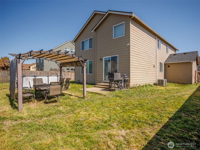 1005 Van Ogle Lane NW, Orting, WA 98360