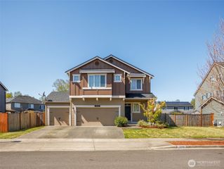 1005 Van Ogle Lane NW, Orting, WA 98360