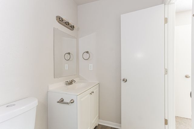 250 Prairie Grove Drive, Dallas, TX 75217