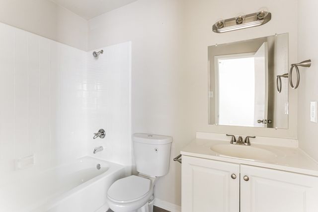 250 Prairie Grove Drive, Dallas, TX 75217