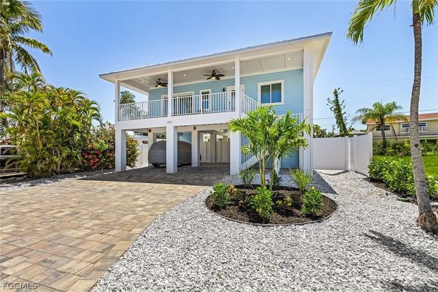 146 Delmar AVE, Fort Myers Beach, FL 33931