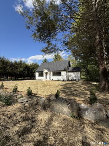 602 Fan Hill Road, Monroe, CT 06468