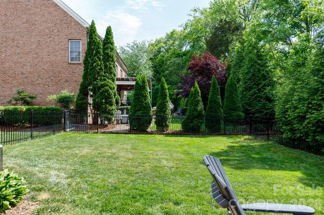 886 Hickory Stick Drive, Fort Mill, SC 29715