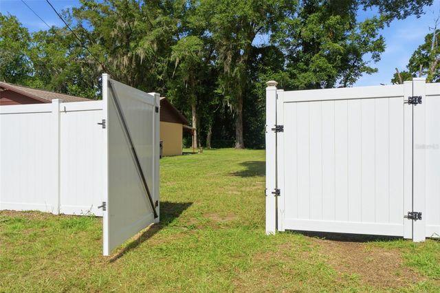 6302 NW 67TH TERRACE, Ocala, FL 34482