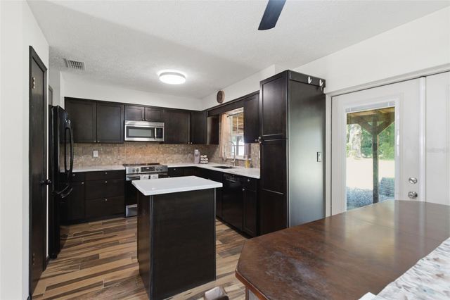 6302 NW 67TH TERRACE, Ocala, FL 34482