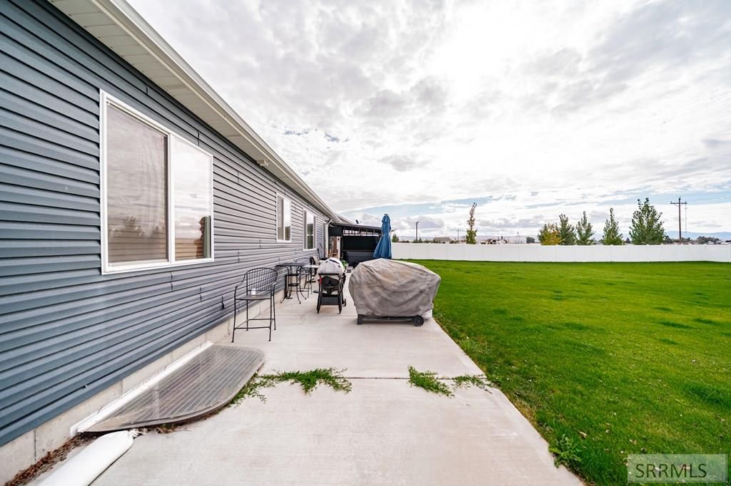 Image 45 of property listing at 2848 E Larson Drive, Idaho Falls, ID 83401