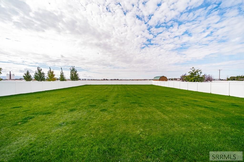 Image 47 of property listing at 2848 E Larson Drive, Idaho Falls, ID 83401