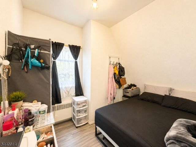 205 E 24Th St, Paterson City, NJ 07514