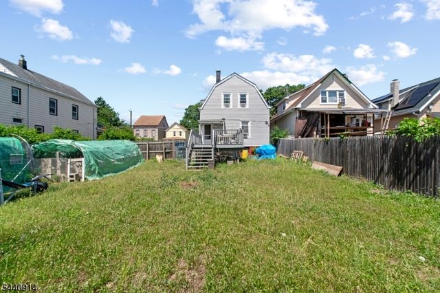 205 E 24Th St, Paterson City, NJ 07514