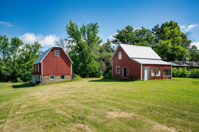 1292 County Road H, Star Prairie, WI 54026