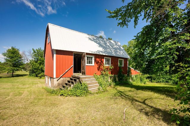 1292 County Road H, Star Prairie, WI 54026