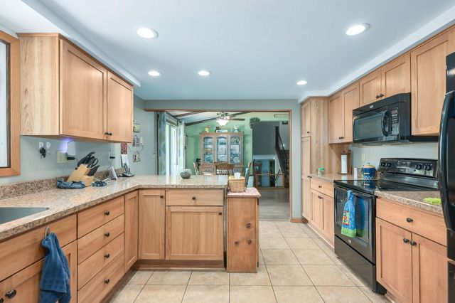 1292 County Road H, Star Prairie, WI 54026