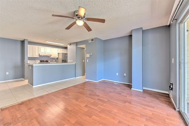 10028 STRAFFORD OAK COURT 716, Tampa, FL 33624