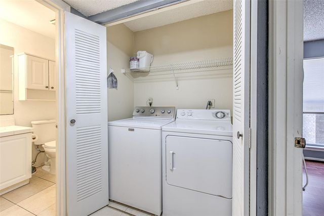 10028 STRAFFORD OAK COURT 716, Tampa, FL 33624