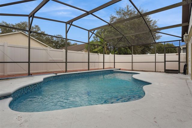 1008 OLD BARN ROAD, Orlando, FL 32825