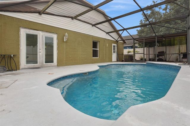 1008 OLD BARN ROAD, Orlando, FL 32825