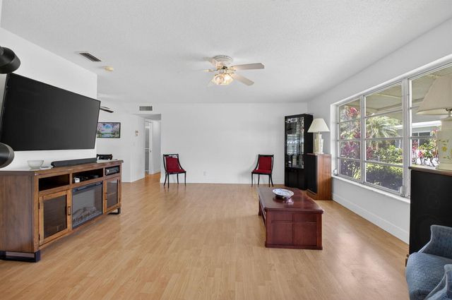 172 High Point Terrace W D, Delray Beach, FL 33445
