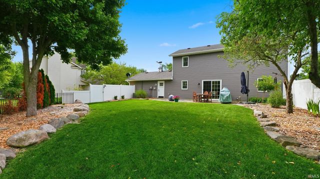 9910 Sawtooth Court, Fort Wayne, IN 46804