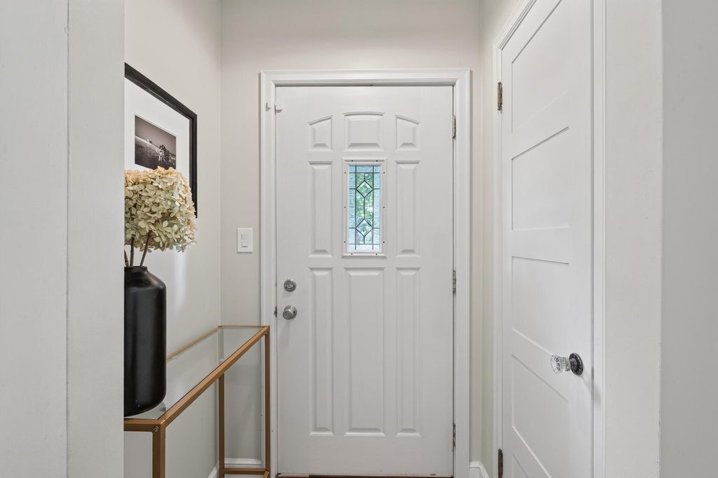 1037 Orkla Drive, Golden Valley, MN 55427 — photo 4