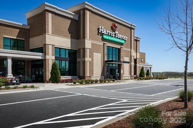 2826 Alvin Way, Charlotte, NC 28216