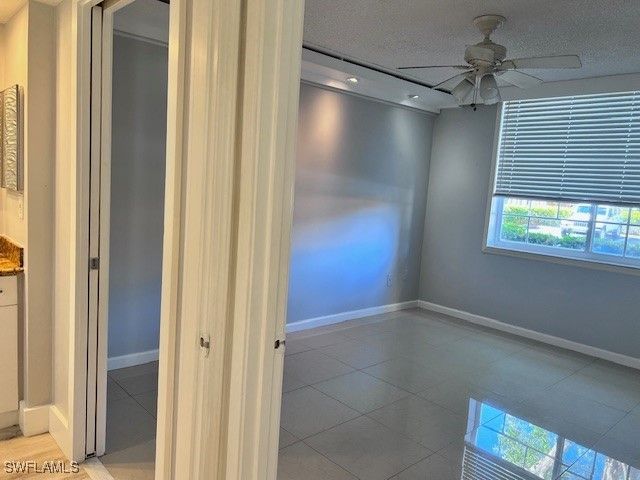 1185 Wildwood Lakes BLVD 101, Naples, FL 34104