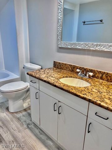 1185 Wildwood Lakes BLVD 101, Naples, FL 34104