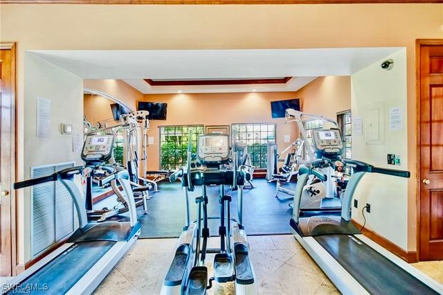 1185 Wildwood Lakes BLVD 101, Naples, FL 34104