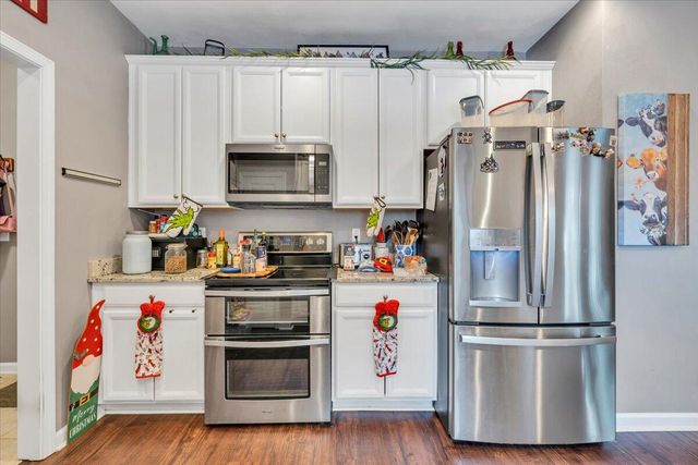 2060 Heys LN, Vinton, VA 24179