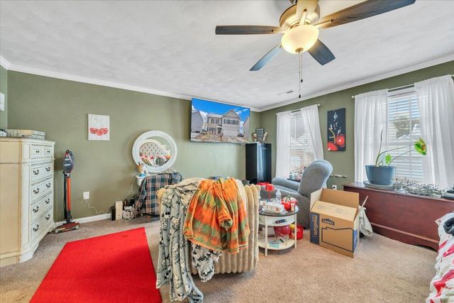 2060 Heys LN, Vinton, VA 24179