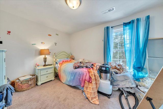 2060 Heys LN, Vinton, VA 24179