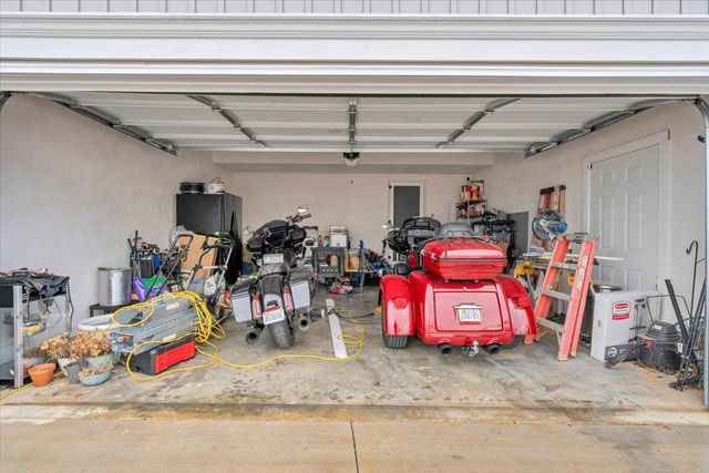 2060 Heys LN, Vinton, VA 24179