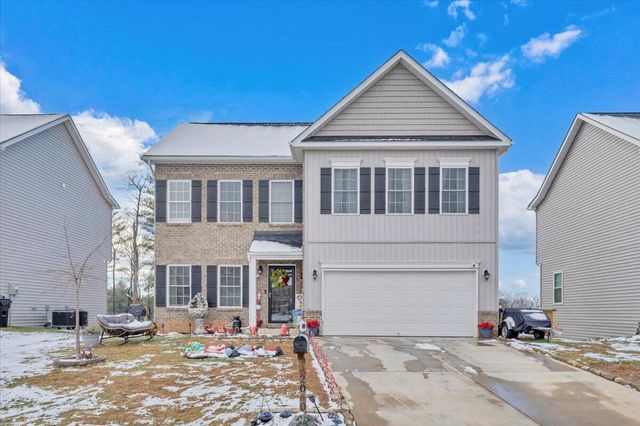 2060 Heys LN, Vinton, VA 24179