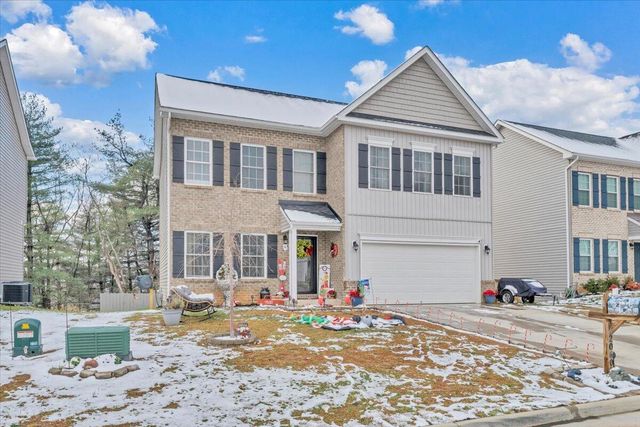 2060 Heys LN, Vinton, VA 24179