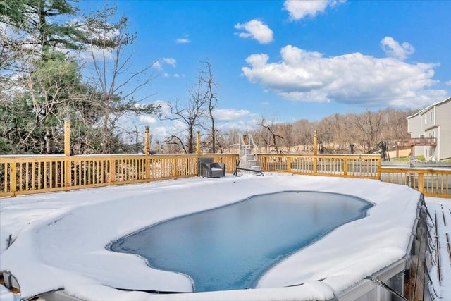 2060 Heys LN, Vinton, VA 24179