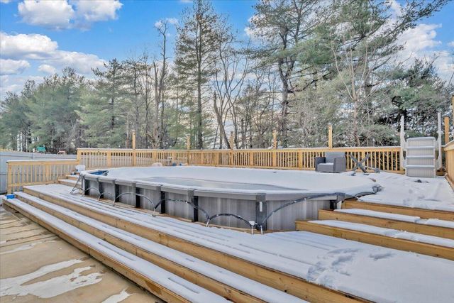 2060 Heys LN, Vinton, VA 24179