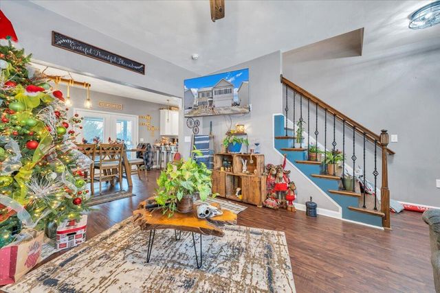 2060 Heys LN, Vinton, VA 24179