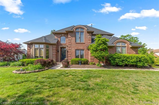 756 Sandalwood Road, Canton, MI 48188