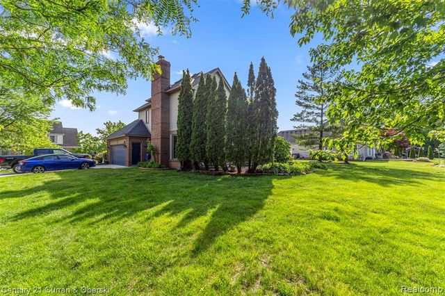 756 Sandalwood Road, Canton, MI 48188