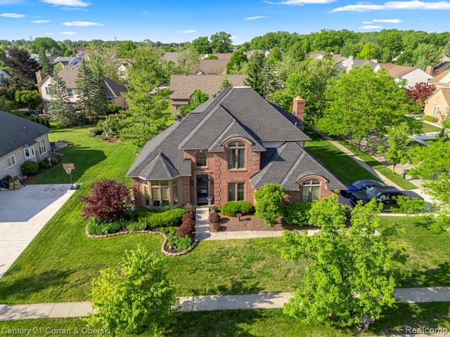 756 Sandalwood Road, Canton, MI 48188